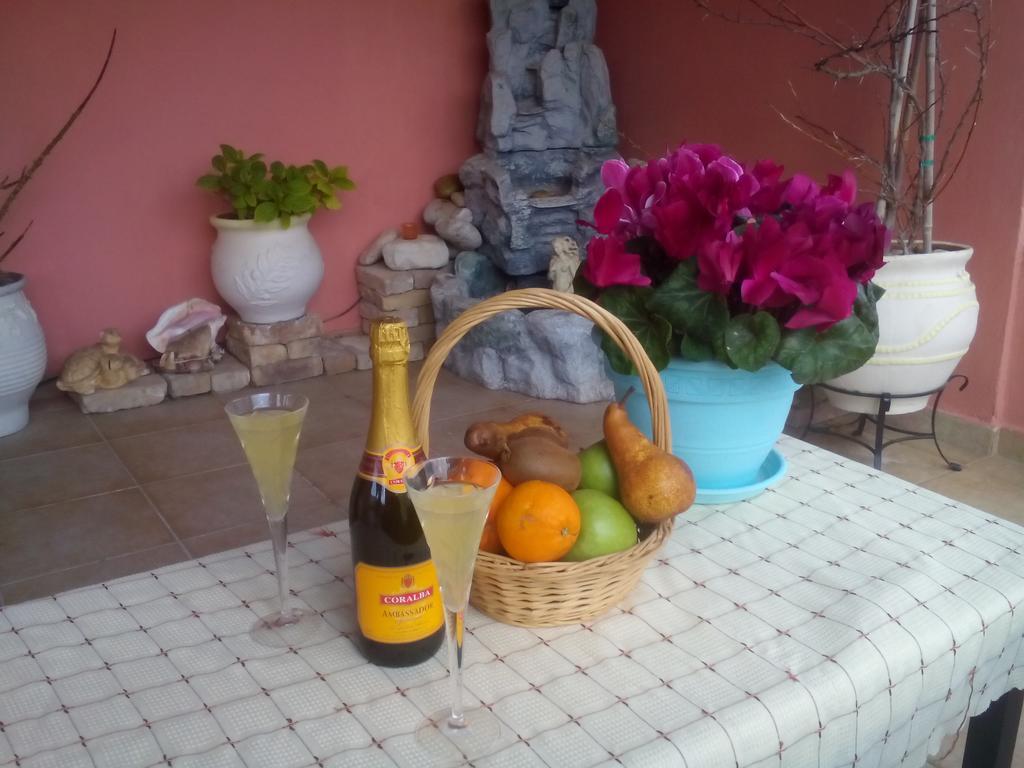 Paradise House Liapades Esterno foto