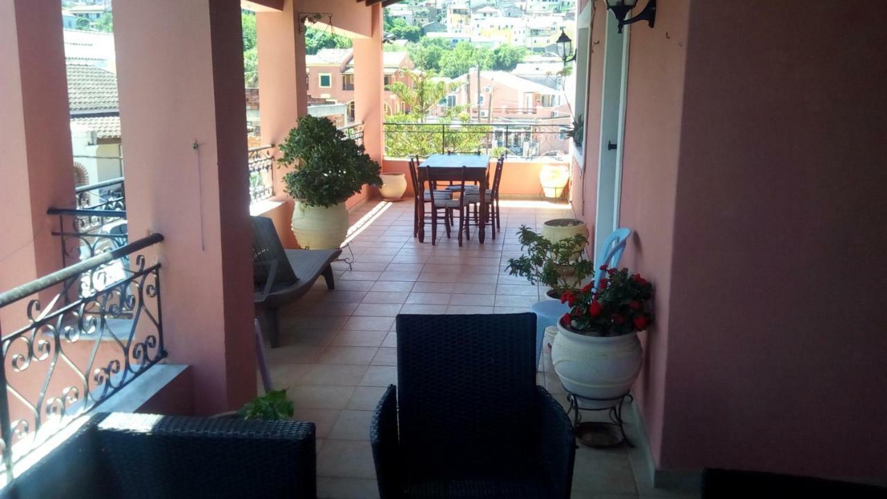 Paradise House Liapades Esterno foto